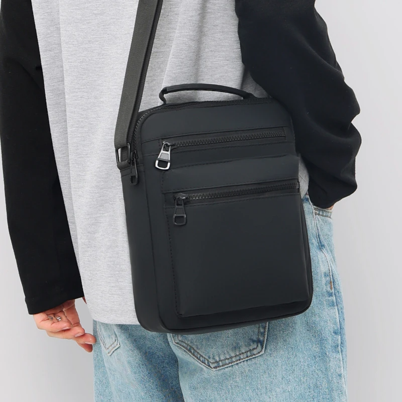 ARCADIA · Shoulder Bag