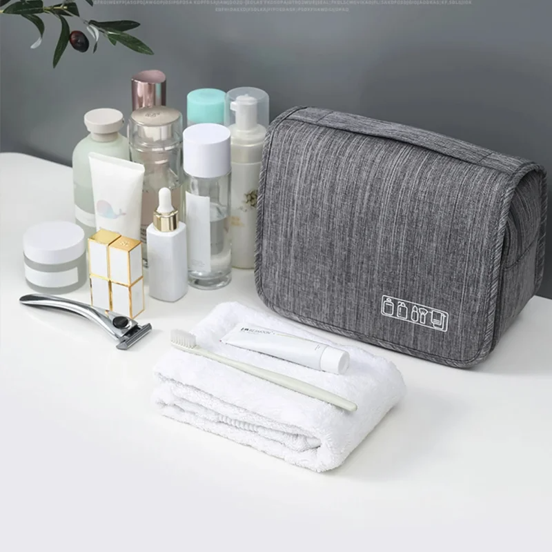 ONEIDA · Toiletry Travel Kit